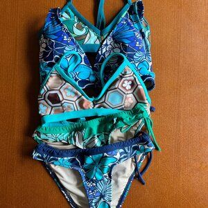 Honey Girl Suit Variety Pack (2x bottoms, 3x tops)